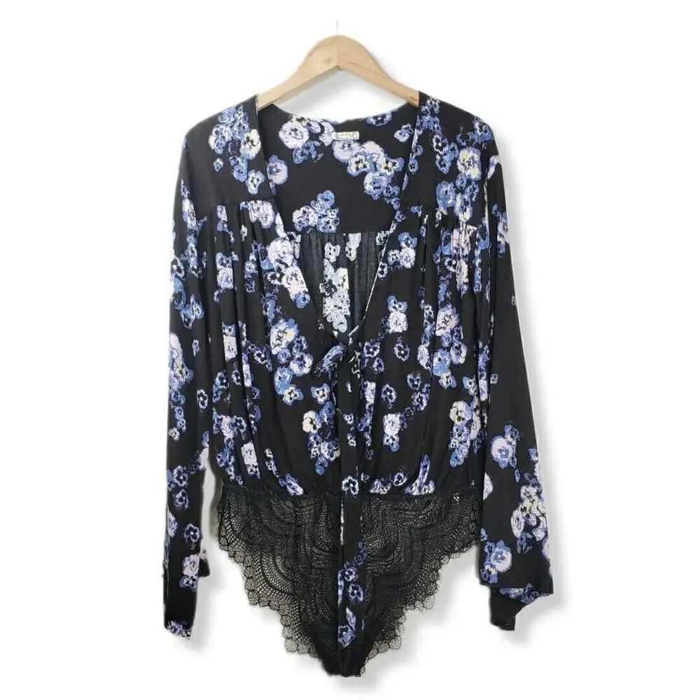 Free People Black Floral Lace Bodysuit Top M Romantic Dark Fairy Boho Whimsy NEW